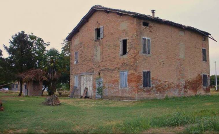 Rustico casale in vendita a Nonantola Modena Campazzo