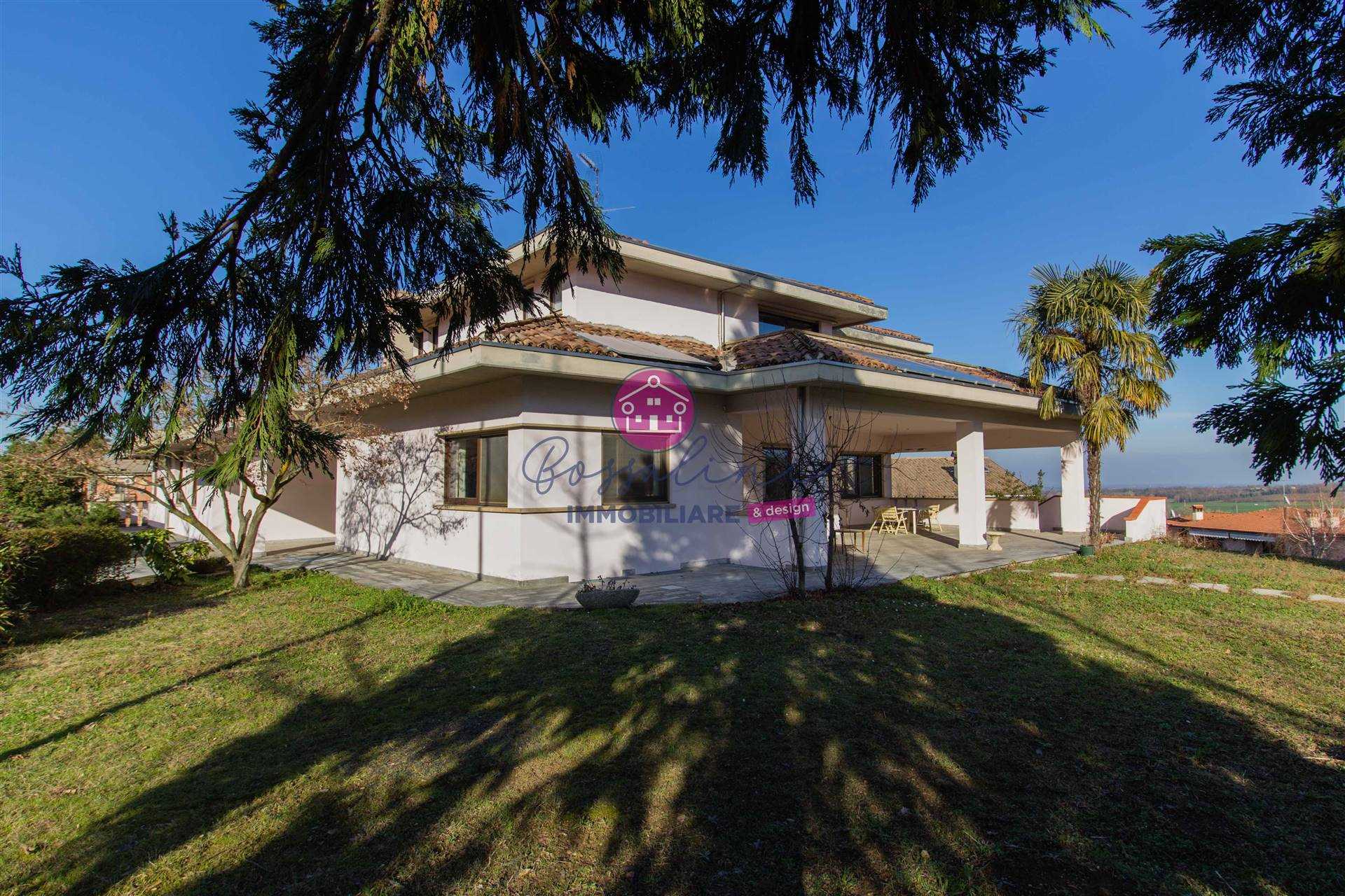 Villa in vendita a Agazzano Piacenza