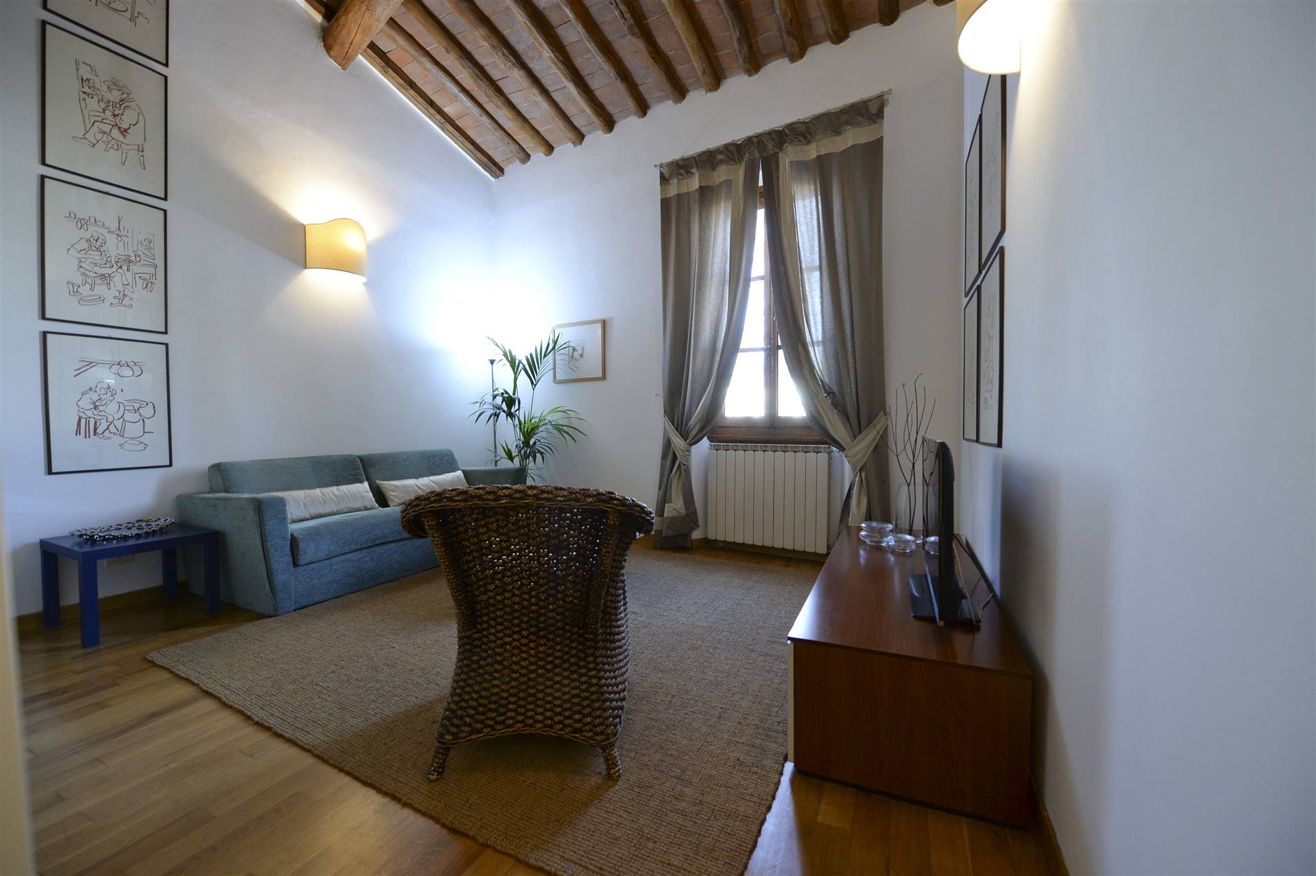 LUNGARNO DI SANTA ROSA, FIRENZE, Apartment for rent of 95 Sq. mt., Restored, Heating Individual heating system, Energetic class: G, placed at 1°, 