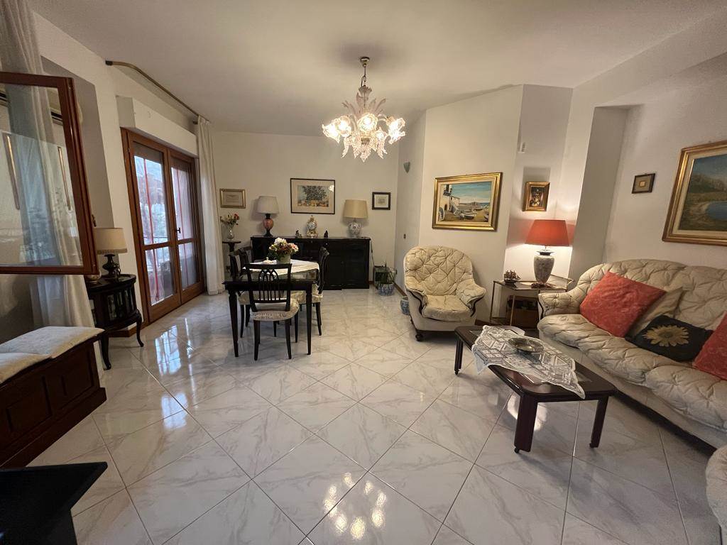 Appartamento in vendita a Palermo Sferracavallo