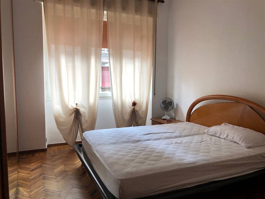 VENTIMIGLIA, Apartment for the vacation for rent of 60 Sq. mt., Heating Centralized, Energetic class: G, composed by: 3 Rooms, 1 Bedroom, 1 Bathroom, 