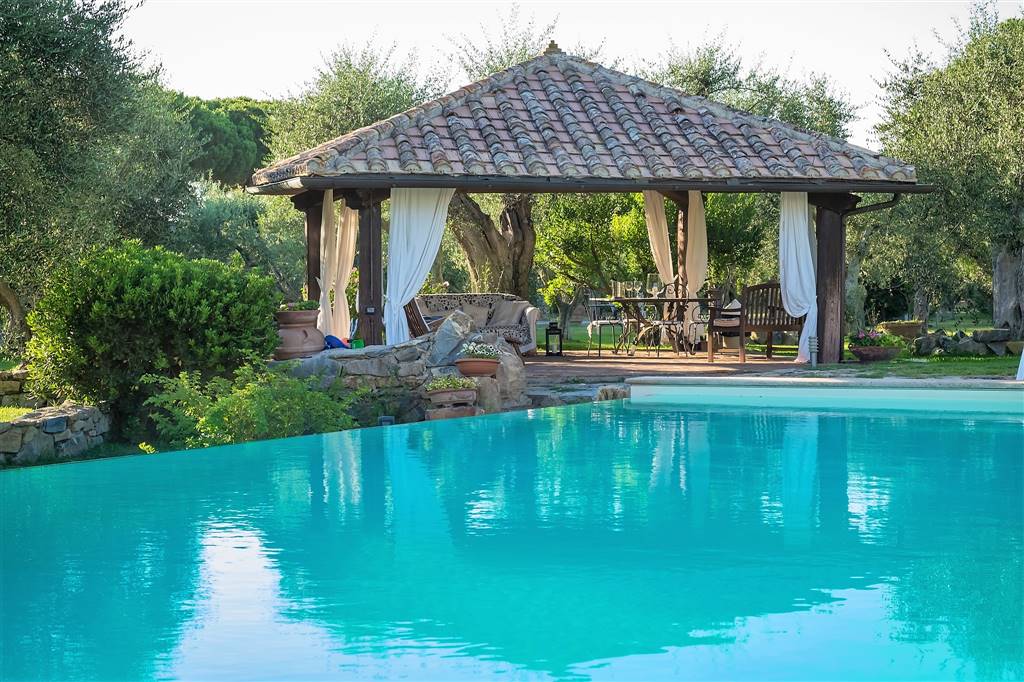Villa con piscina Capalbio
