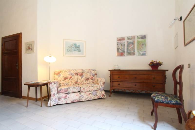 CENTRO - CONTRADA DRAGO, SIENA, Room/Bedroom for rent of 74 Sq. mt., Excellent Condition, Heating Individual heating system, Energetic class: F, Epi: 93,7 kwh/m2 year, placed at 1° on 4, composed by: 