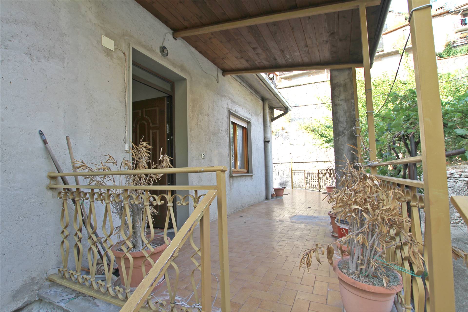 Casa semi indipendente in Rocca San Zenone 45 in zona Rocca San Zenone a Terni