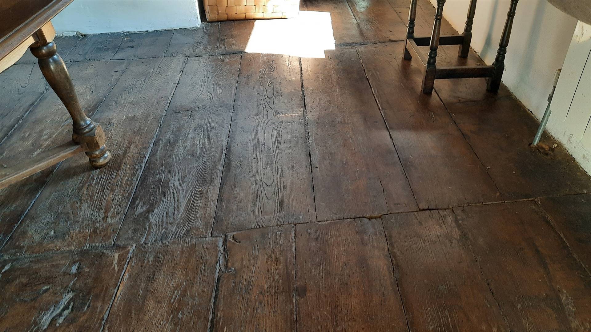 Il pavimento di legno - The original wooden floor