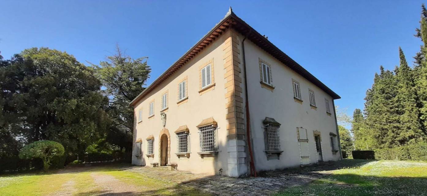 MARLIANO, LASTRA A SIGNA, Farmstead for sale of 1589 Sq. mt., Be restored, Energetic class: G, placed at Ground on 2, composed by: 13 Rooms, Separate 