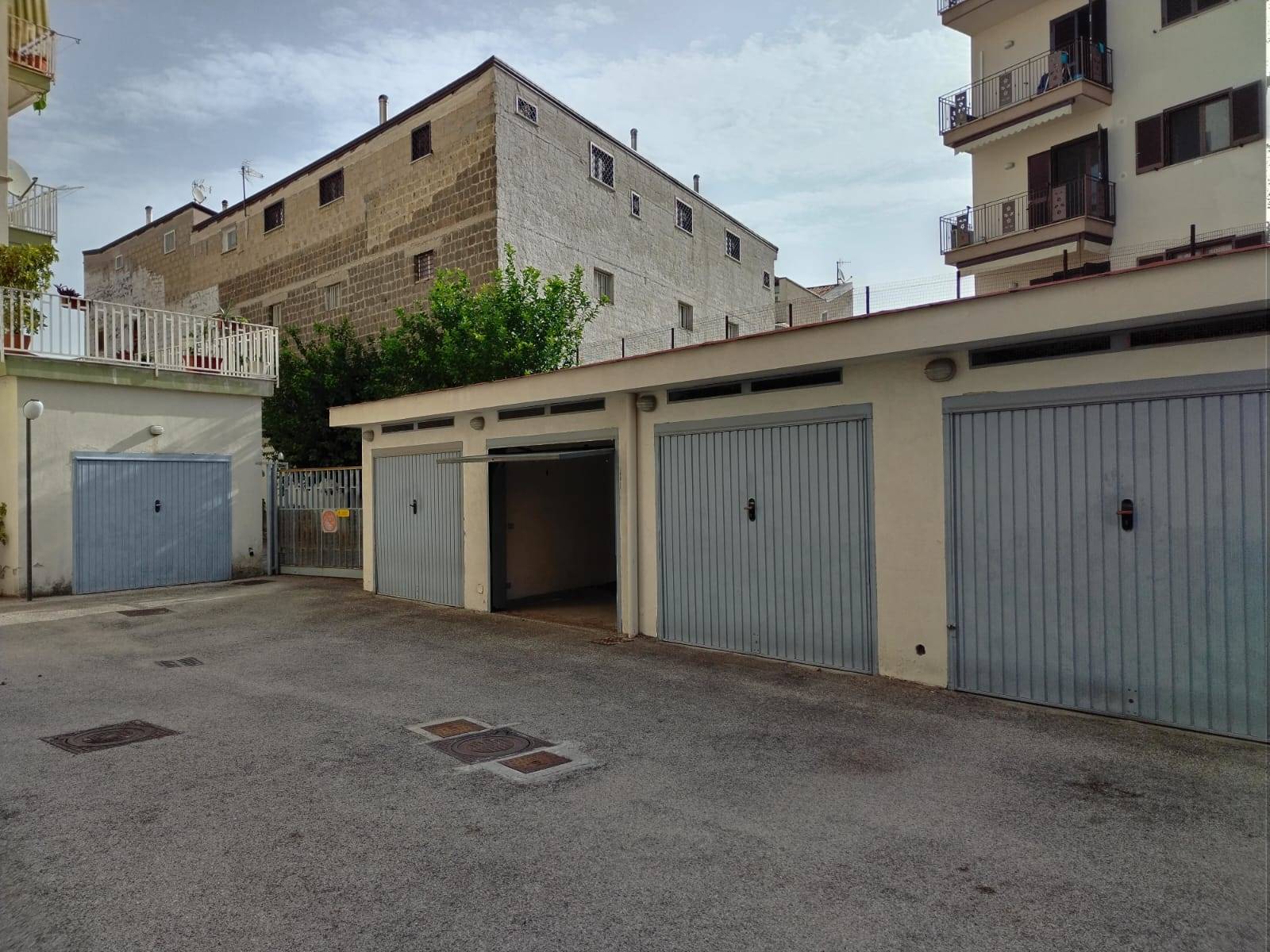 Garage / posto auto in vendita a Santa Maria Capua Vetere Caserta