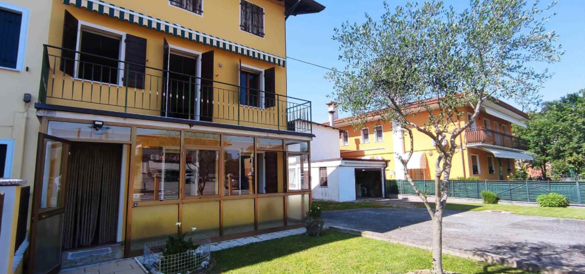FOSSALTA DI PORTOGRUARO, Duplex villa for sale of 405 Sq. mt., Habitable, Heating Individual heating system, Energetic class: G, Epi: 448,74 kwh/m2 