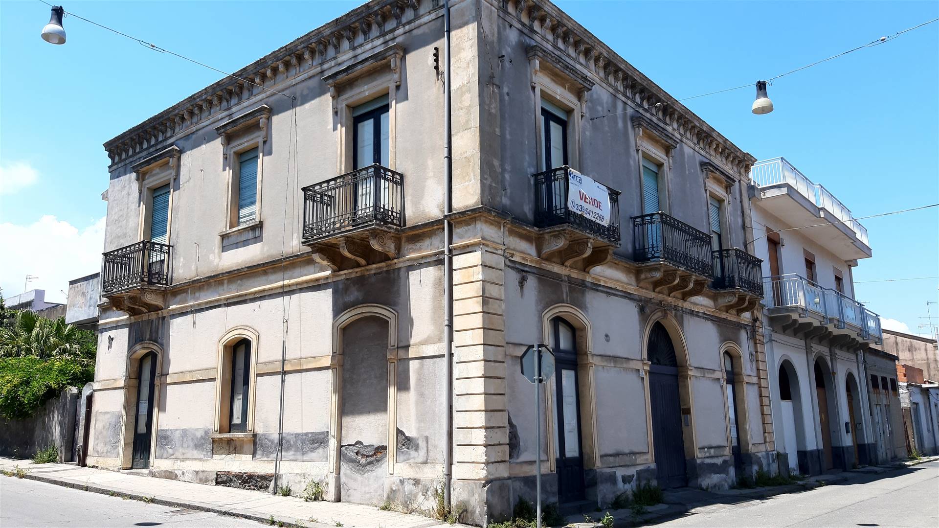 Palazzo in vendita a Riposto Catania