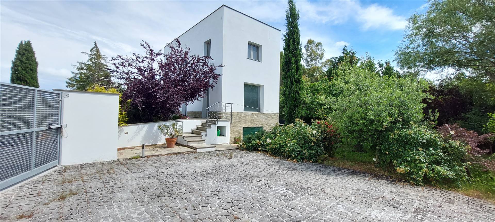 Villa in vendita a Livorno Castellaccio