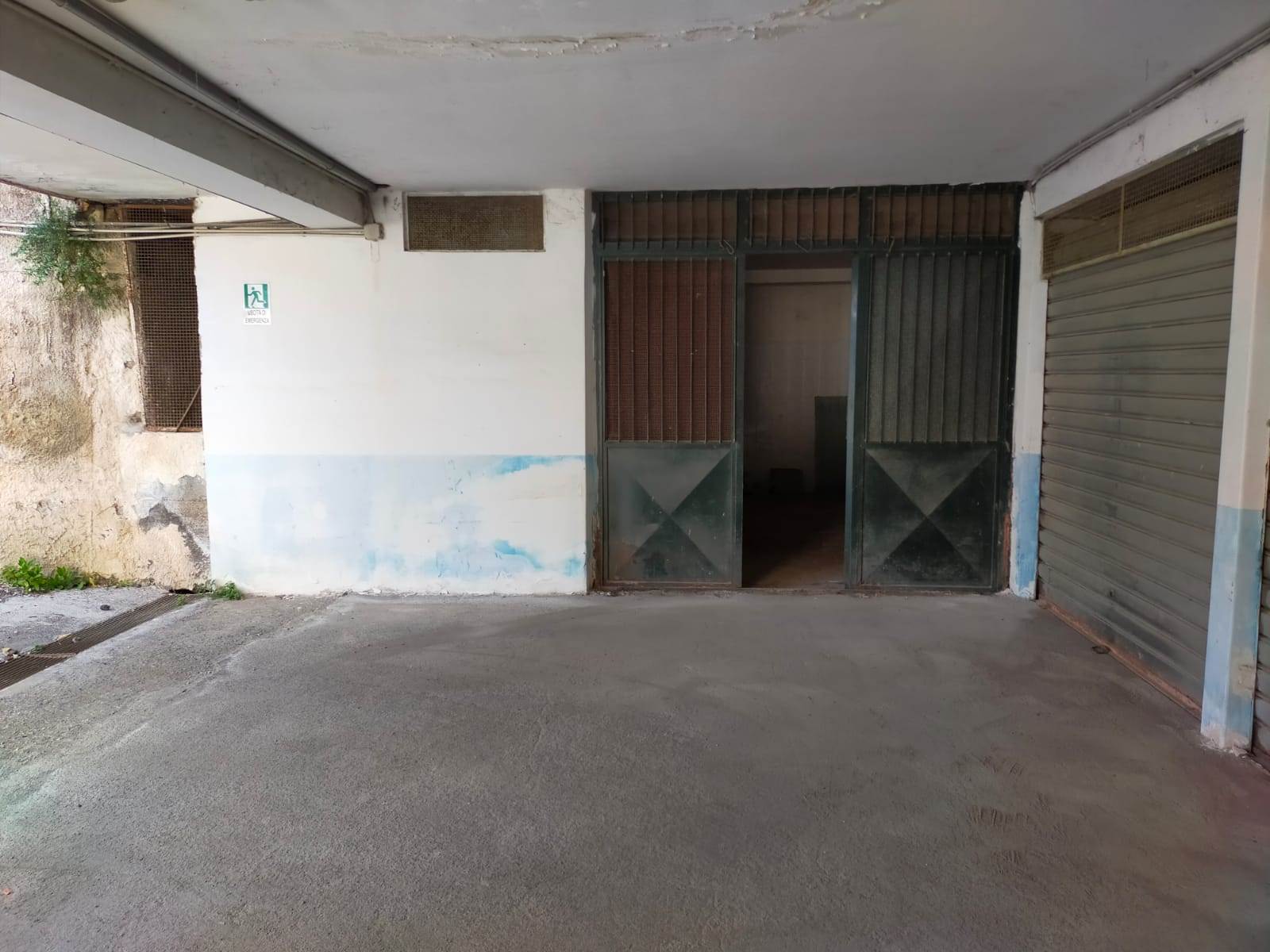 Garage / posto auto in affitto a Aci Castello Catania