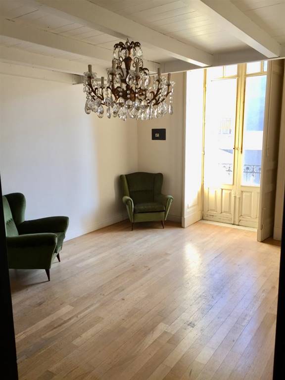 Appartamento in vendita a Catania Via Umberto