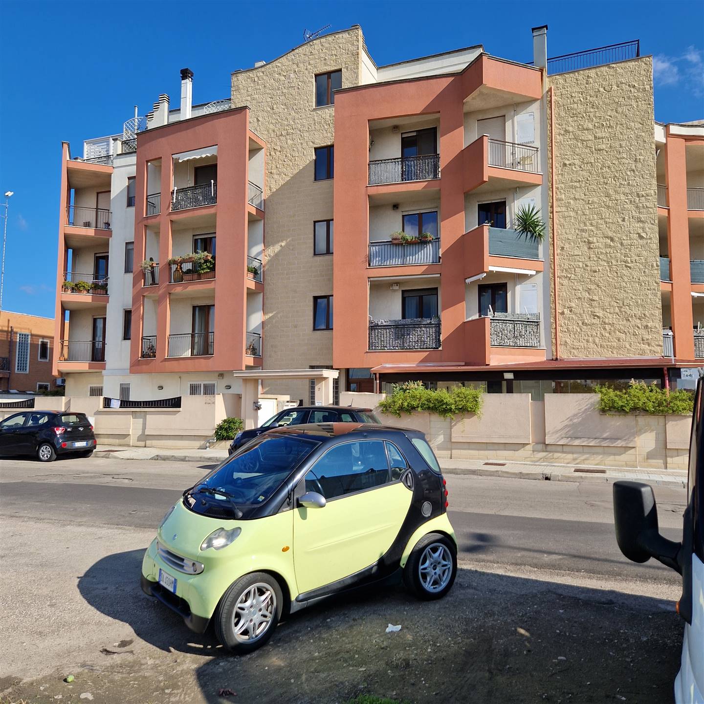 P. PARTIGIANI, LECCE, Apartment for sale of 120 Sq. mt., Habitable, Heating Individual heating system, Energetic class: E, placed at Ground, composed 