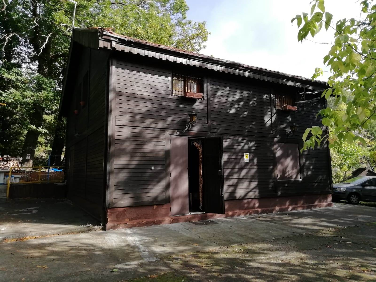 NICOLOSI, Rustic farmhouse for sale of 175 Sq. mt., Good condition, Heating Individual heating system, Energetic class: G, placed at Ground on 1, 