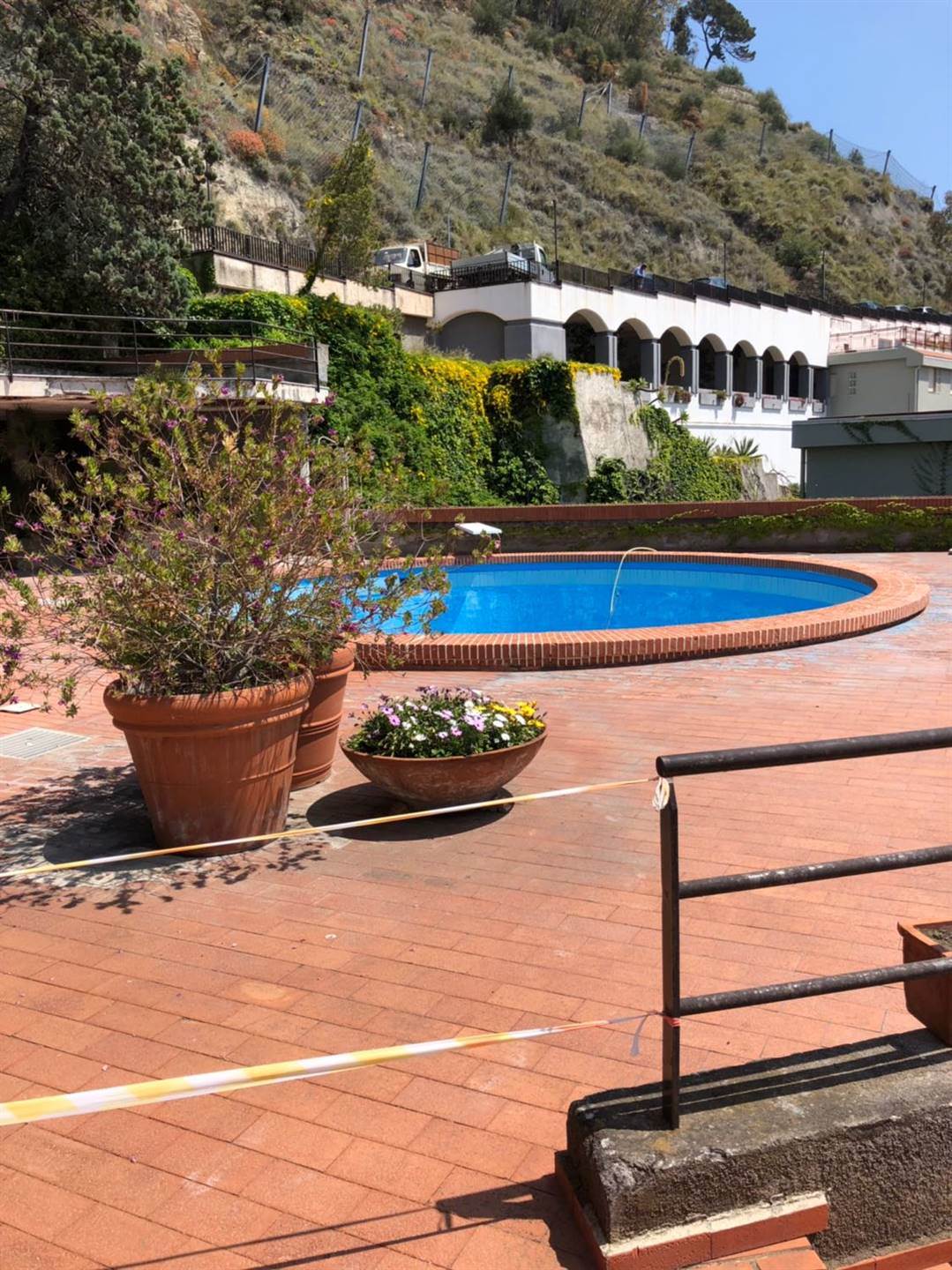 VILLAGONIA, TAORMINA, Apartment for sale of 70 Sq. mt., Good condition, Energetic class: G, placed at Ground, composed by: 3 Rooms, Separate kitchen, 