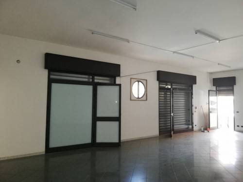 BALESTRATE, Commercial business for rent of 90 Sq. mt., Excellent Condition, Heating Individual heating system, Energetic class: F, Epi: 162,24 