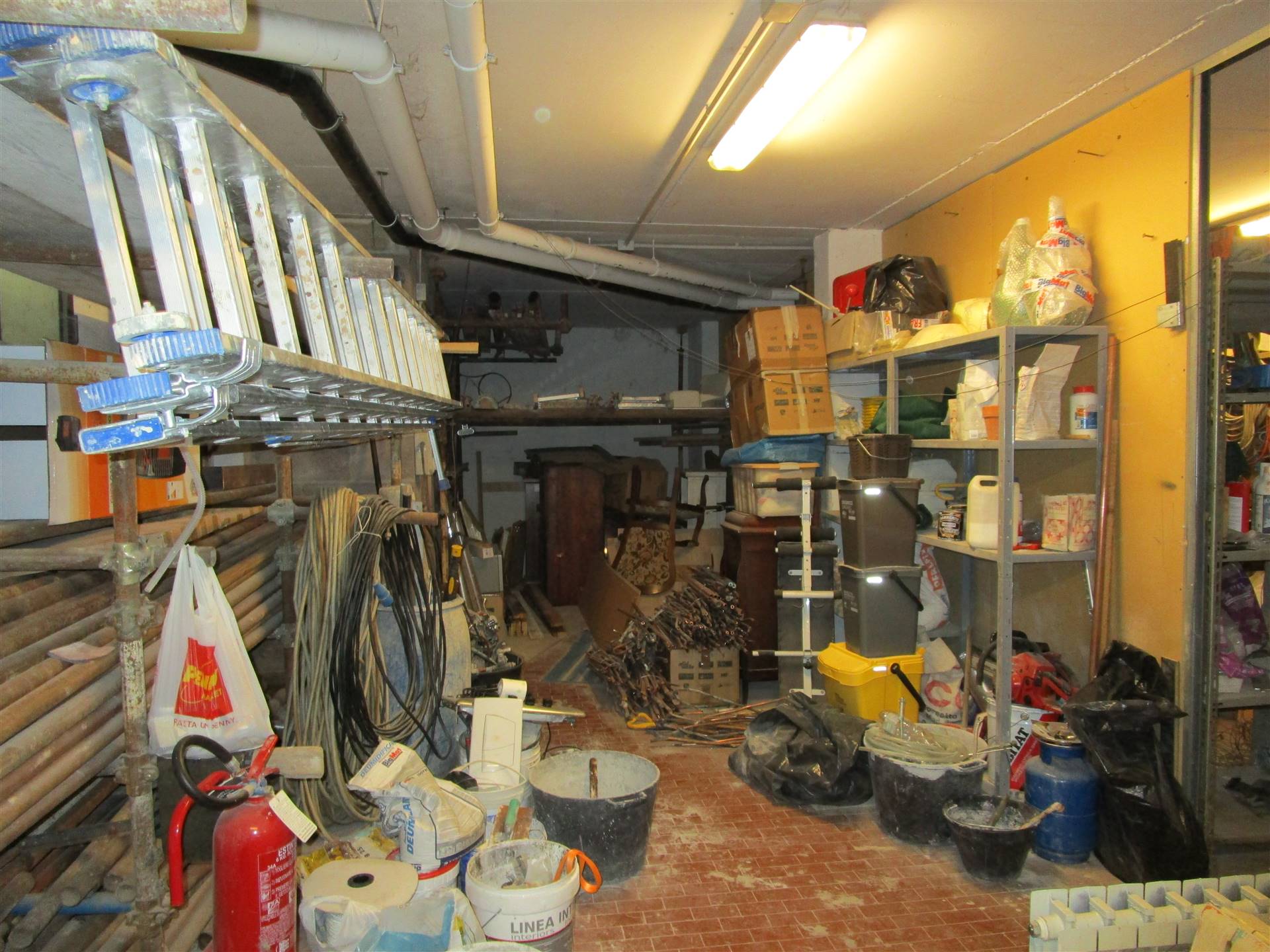 Garage in Vendita a Campi bisenzio zona San donnino - immagine 3