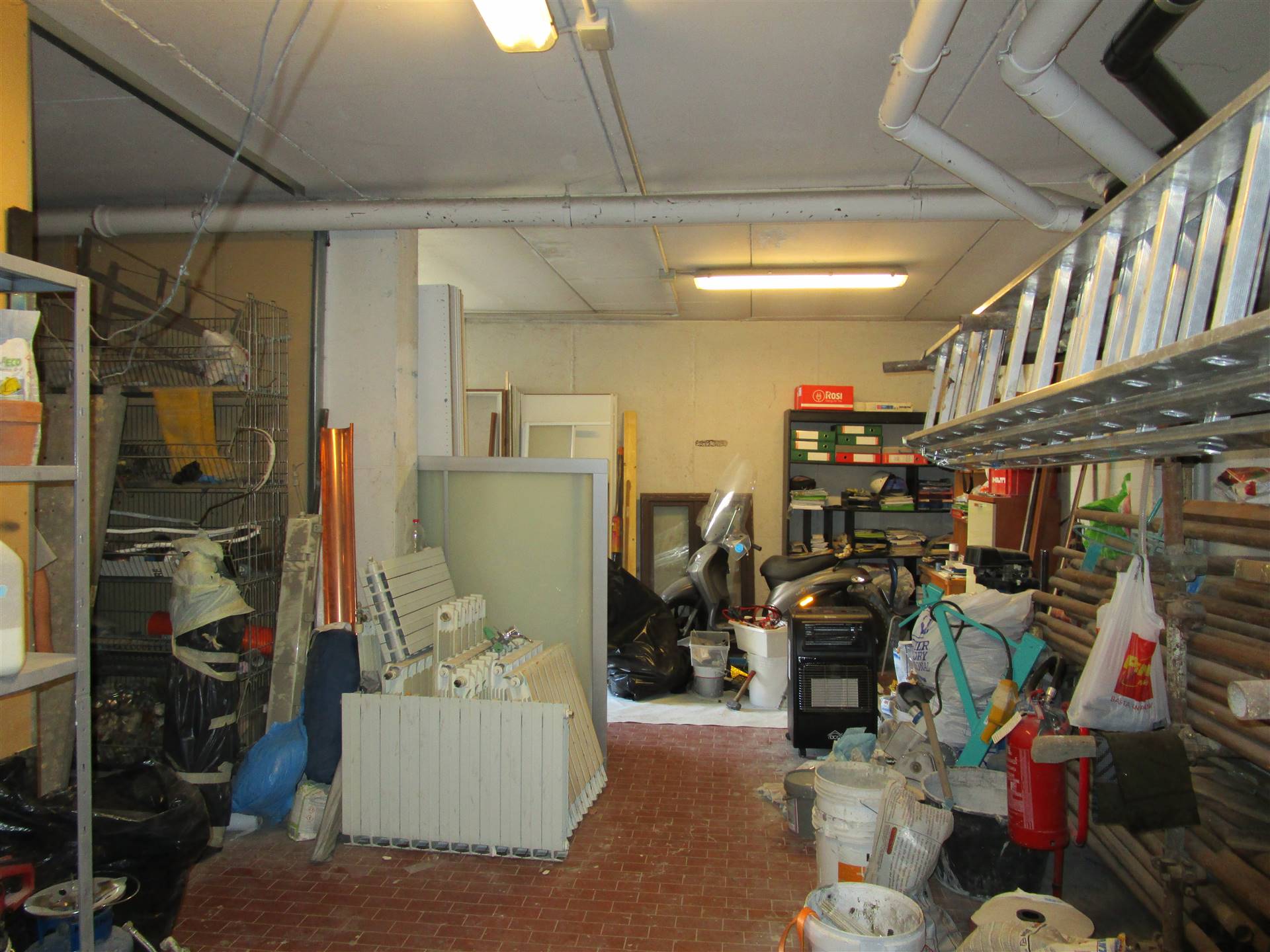 Garage in Vendita a Campi bisenzio zona San donnino - anteprima 5