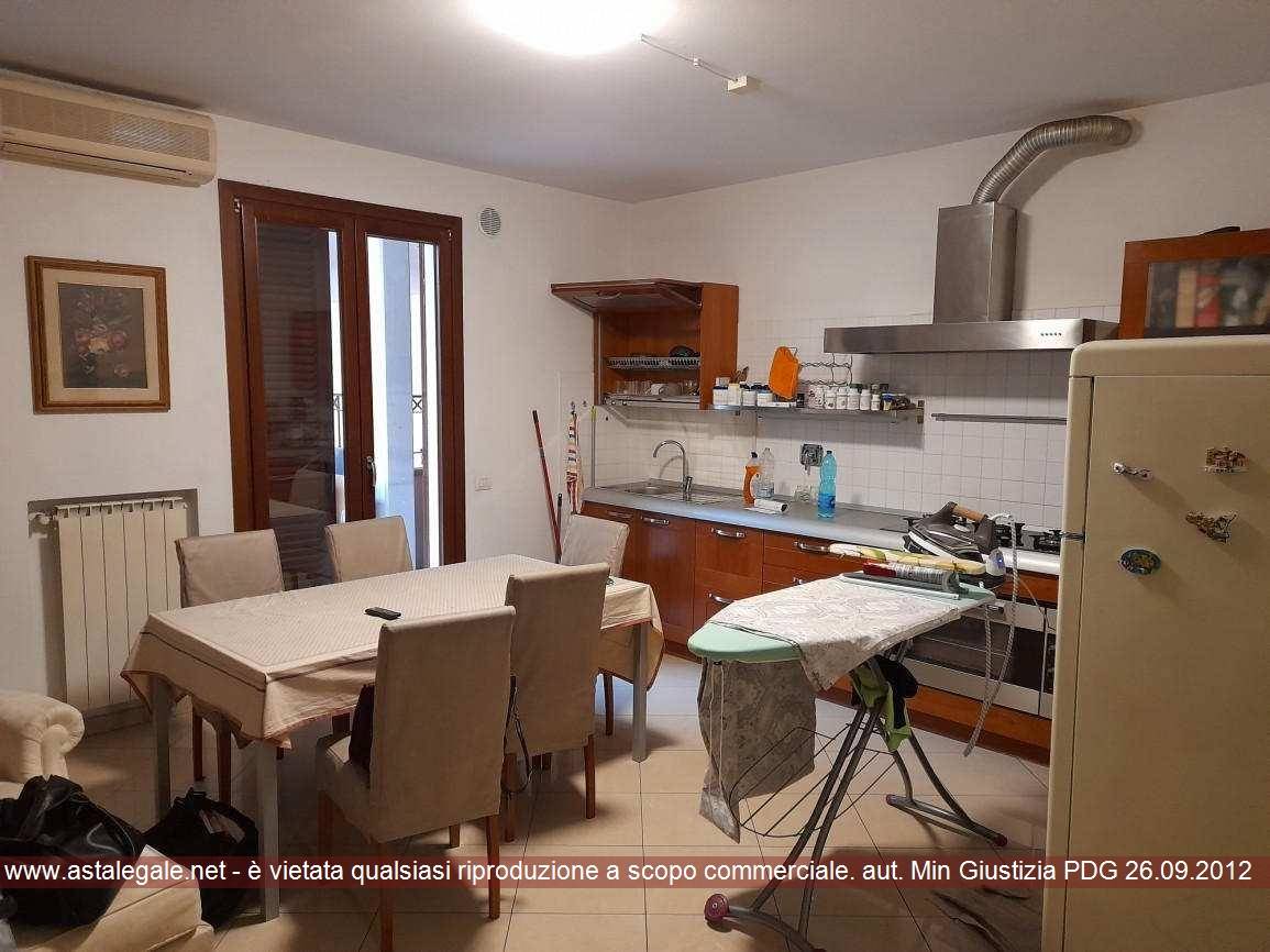 Appartamento in Vendita a Prato zona Santa lucia - immagine 4