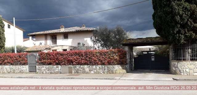 Appartamento in Vendita a Prato zona San giusto - immagine 2