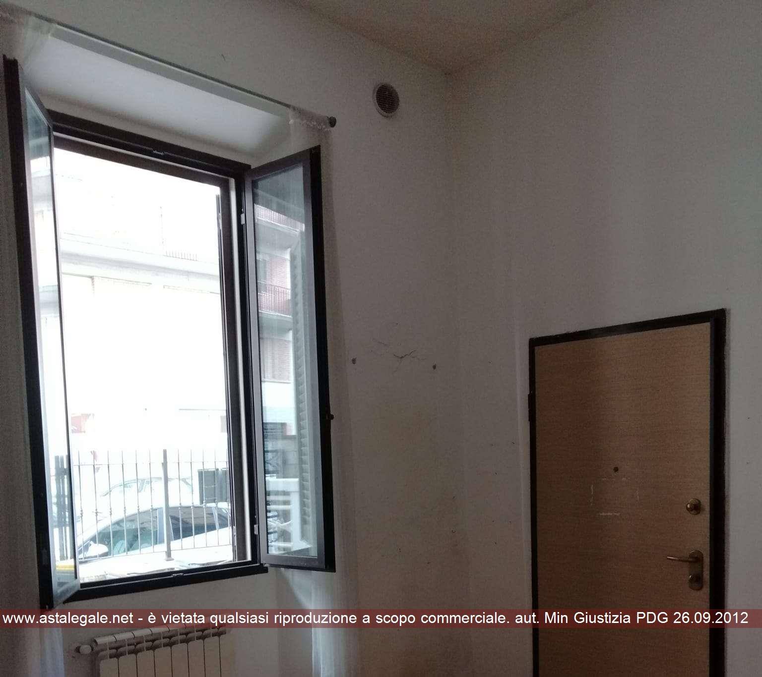 Appartamento in Vendita a Prato zona Valentini - immagine 3