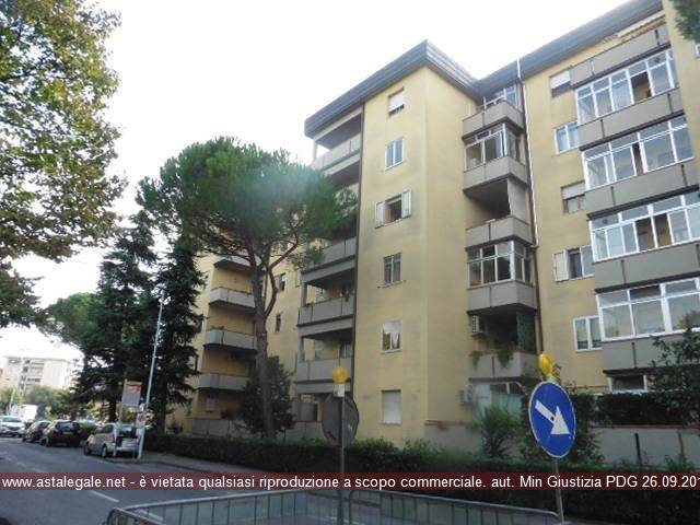 Appartamento in Vendita a Prato zona Le badie - anteprima 3