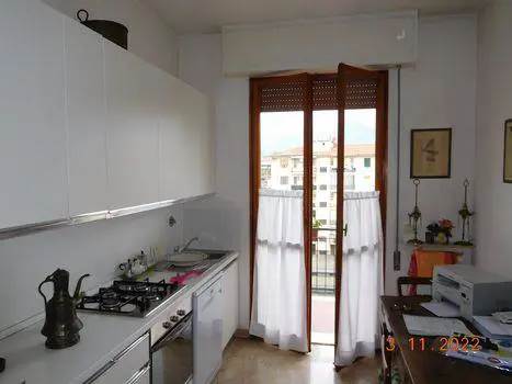 Appartamento in Vendita a Firenze zona Firenze nova - immagine 2