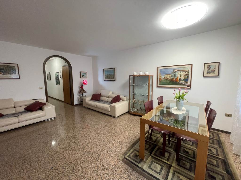 Appartamento in Via Granatieri di Sardegna 365 a Chioggia