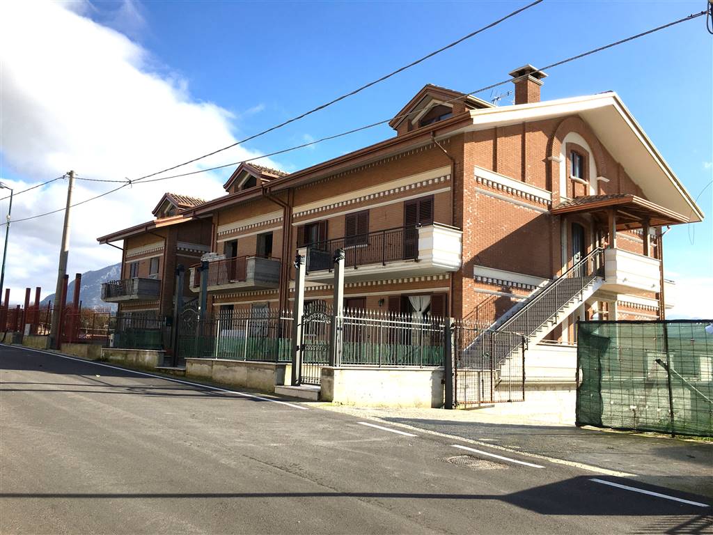Villa a schiera in nuova costruzione a Candida