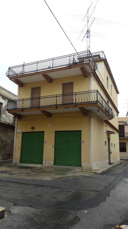 Casa singola ristrutturata a Avola