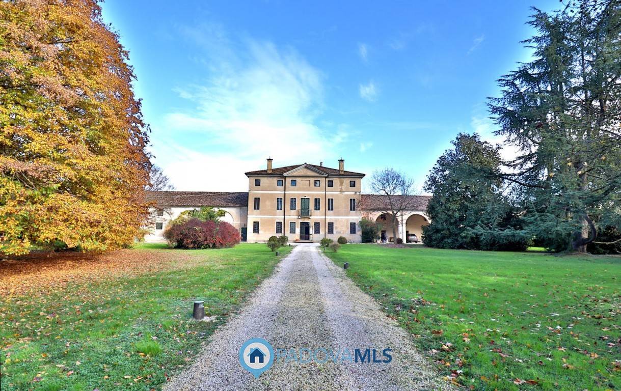 Villa in vendita a Montegalda Vicenza