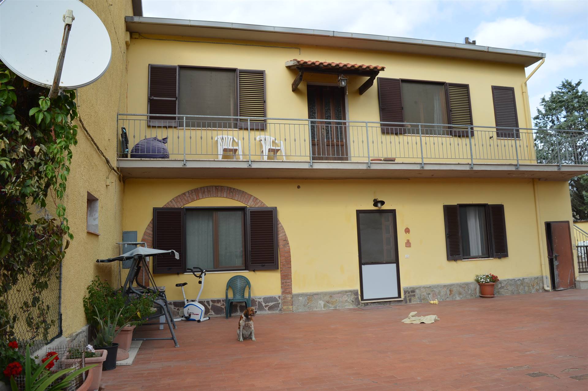 Casa semi indipendente in Loc. San Sebastiano 31 in zona Castello di Querceto a Montecatini Val di Cecina