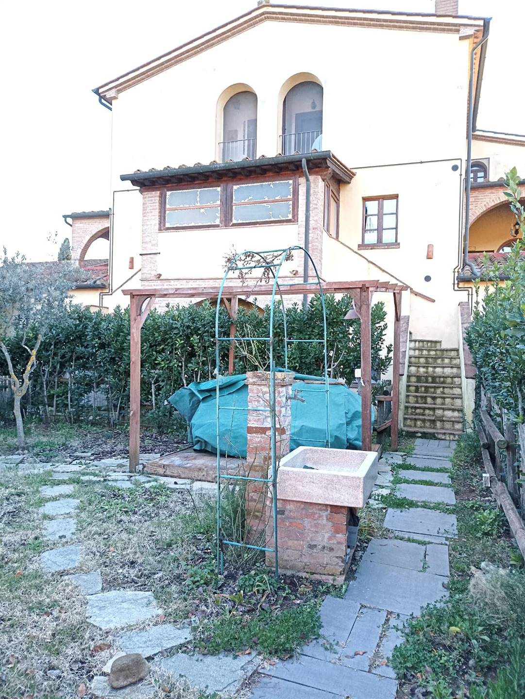 Appartamento indipendente in vendita a Montecatini Val Di Cecina Pisa