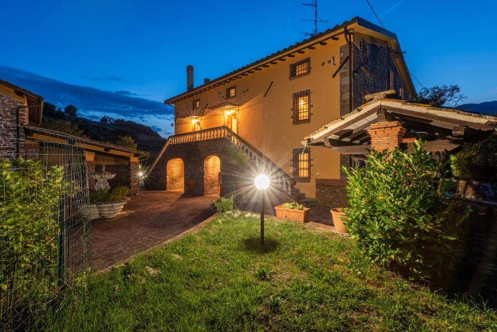 Villa in vendita a Capannori Lucca Lappato