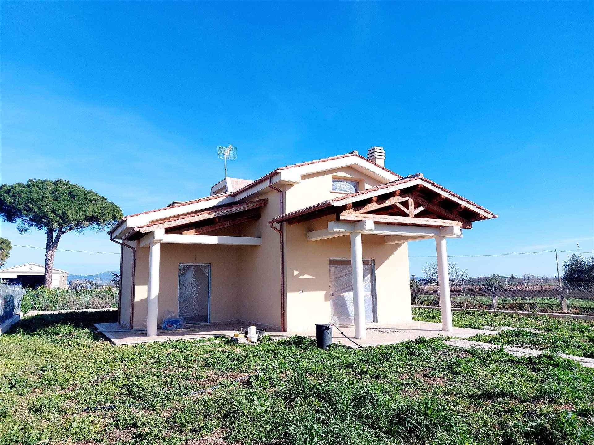 SALINE, TARQUINIA, Villa for sale of 140 Sq. mt., New construction, Heating Individual heating system, Energetic class: A4, composed by: 5 Rooms, 