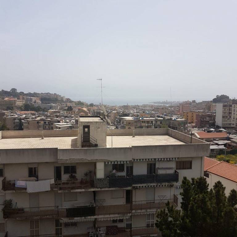 Quadrilocale in Viale Giostra a Messina