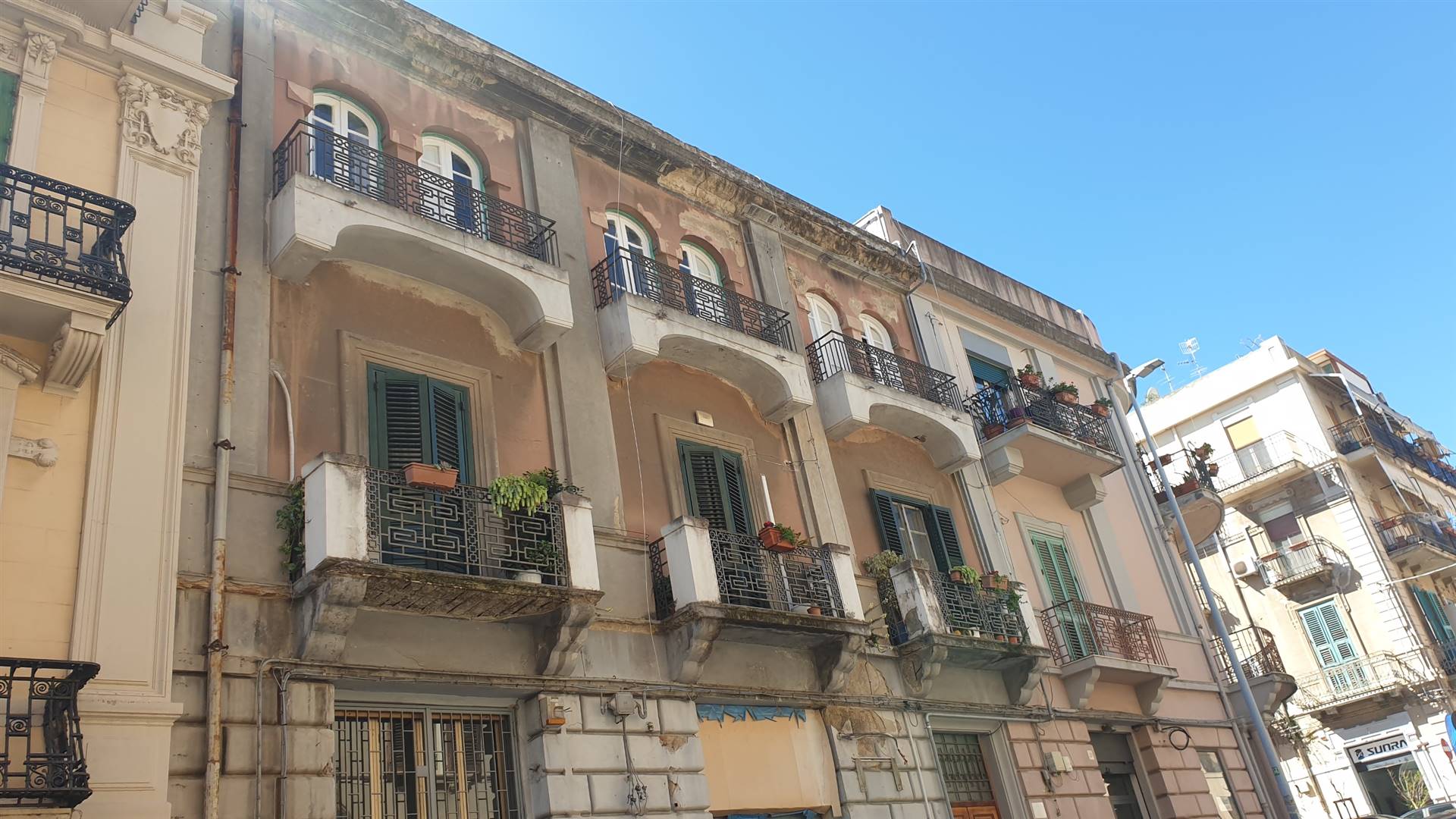 Quadrilocale in Via Santa Maria Dell'Arco a Messina