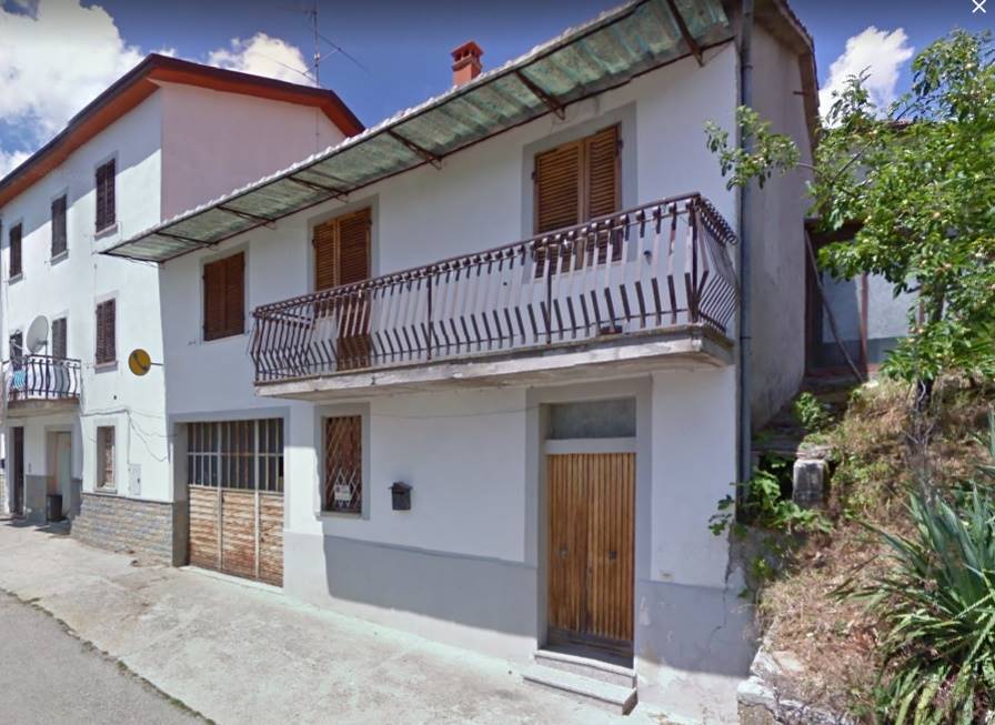 Casa semi indipendente abitabile a Gubbio