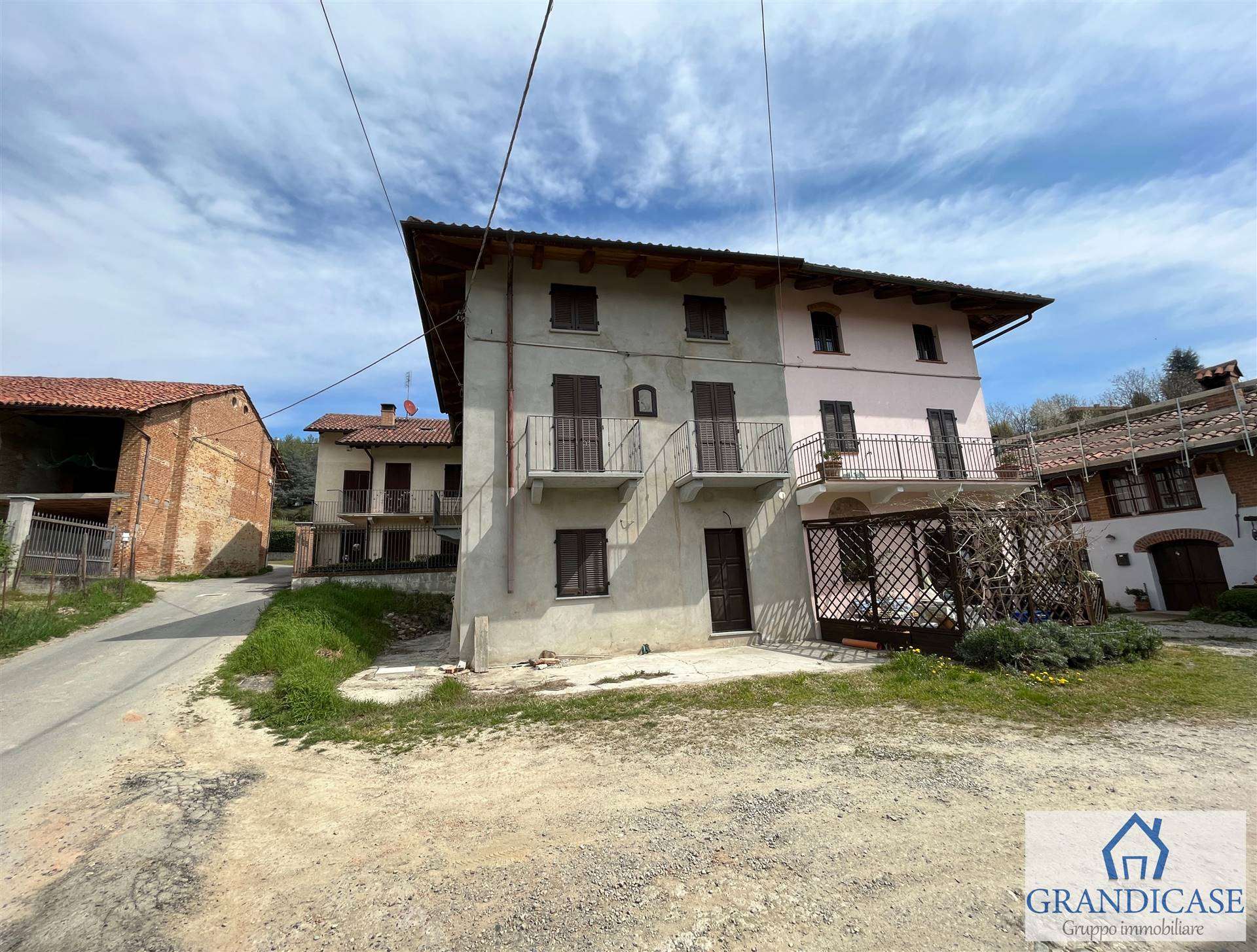 Casa semi indipendente in vendita a Aramengo Asti Gonengo