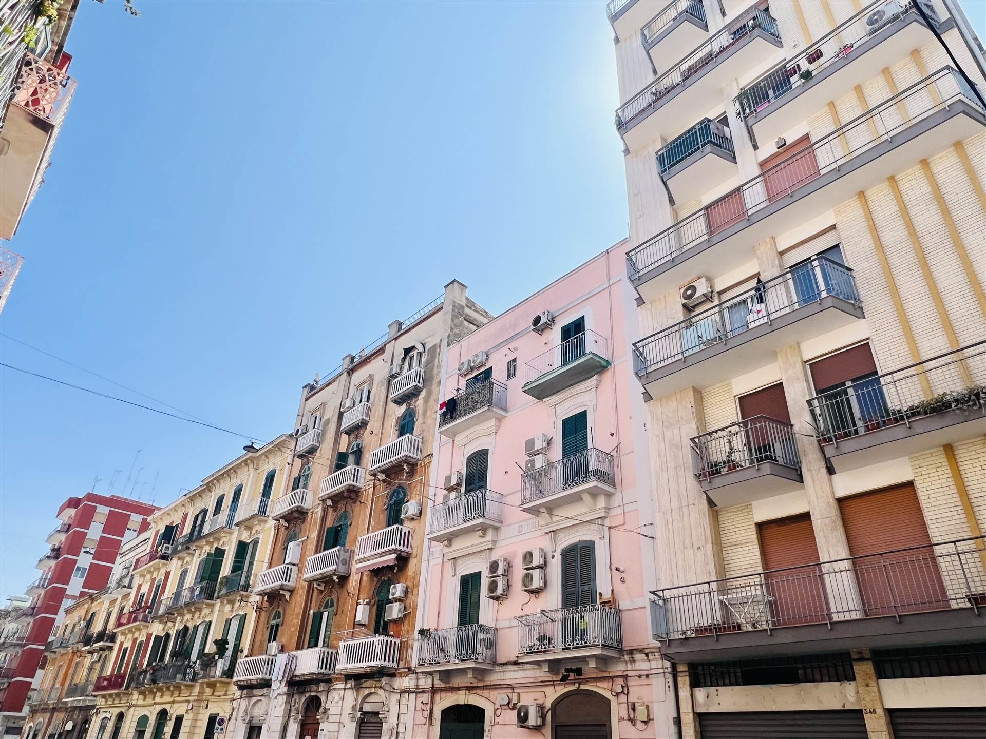 LIBERTÀ, BARI, Apartment for sale of 68 Sq. mt., Be restored, Heating Individual heating system, placed at Ground on 3, composed by: 2 Rooms, Separate kitchen, , 2 Bedrooms, 1 Bathroom, Price: € 69,