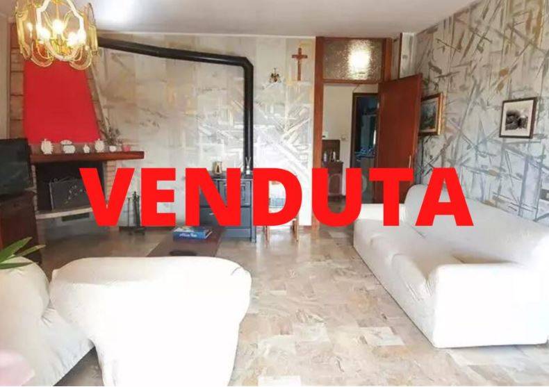 Appartamento in vendita a Desenzano Del Garda Brescia Rivoltella Del Garda