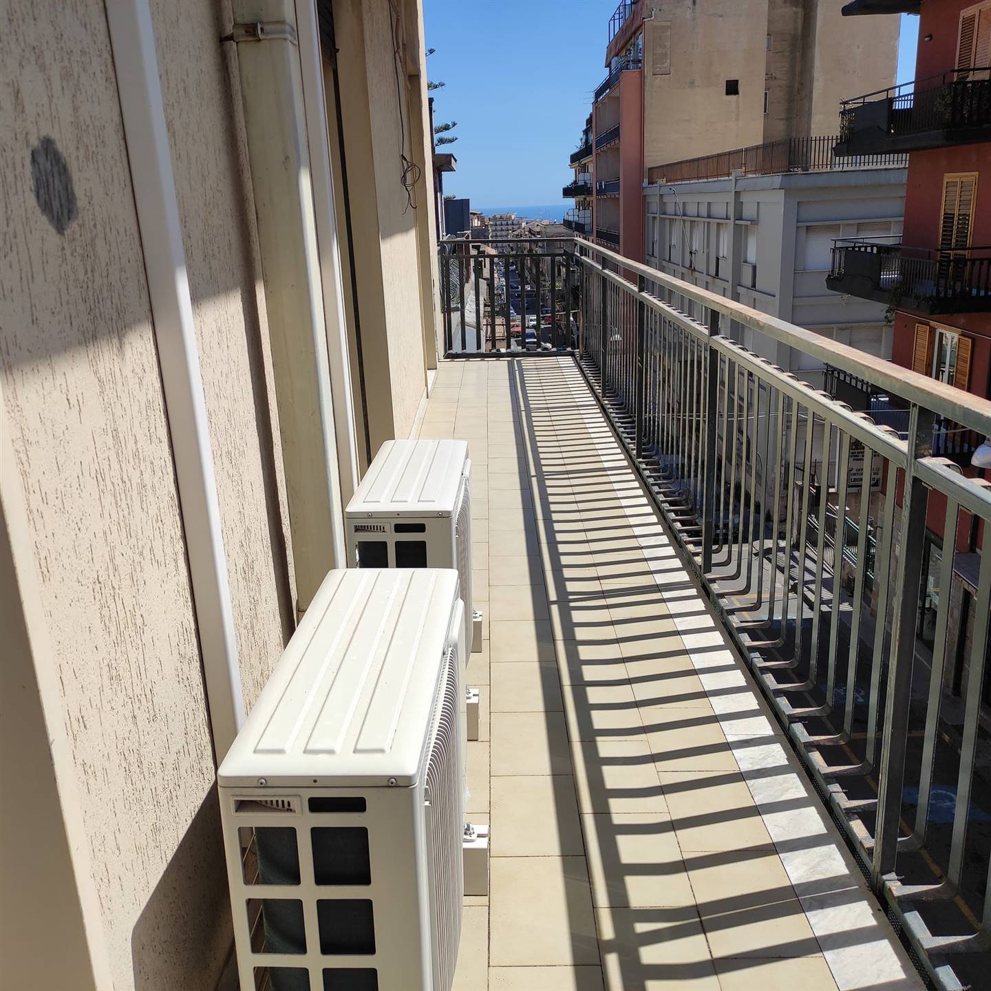 Balcone Via Paolo Vasta