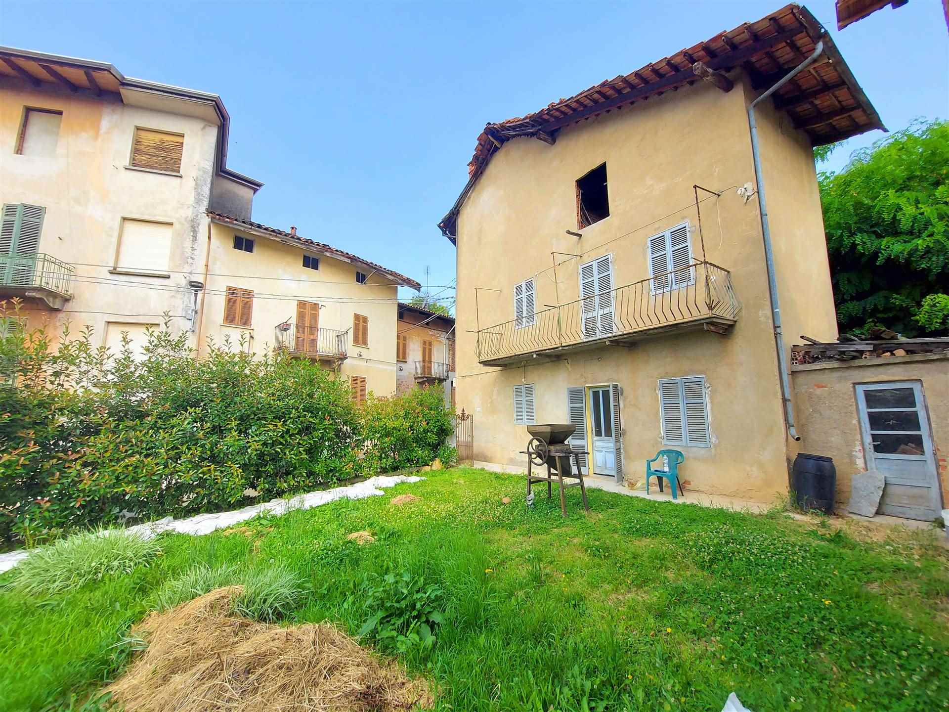 Casa singola in Frazione Mercandetti 8 in zona Mercandetti a Masserano