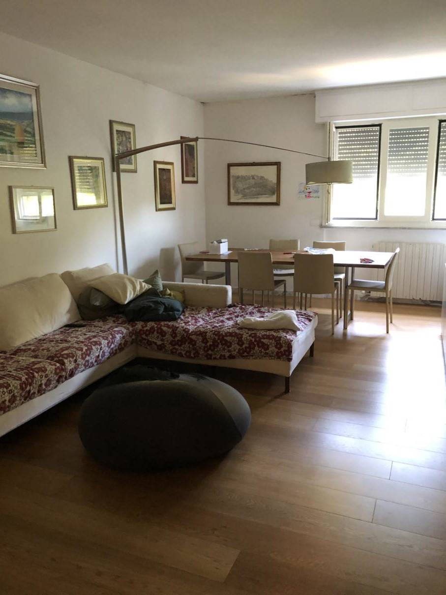 Appartamento in ottime condizioni in zona Bedizzano a Carrara