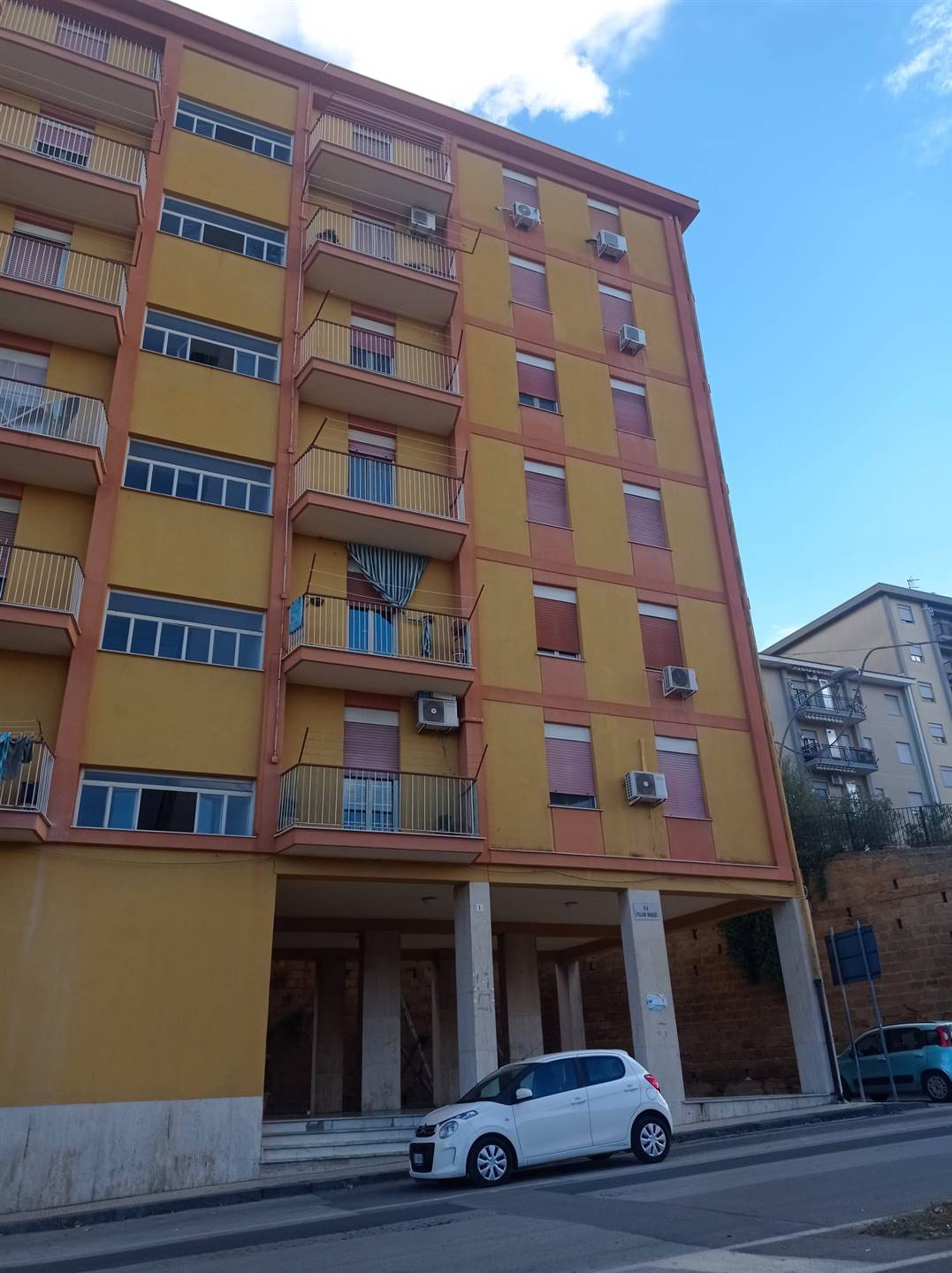 Appartamento in Via Vitaliano Brancati 1 in zona Regione,sicilia,malta,leone Xiii,via Libertà,tribunale a Caltanissetta