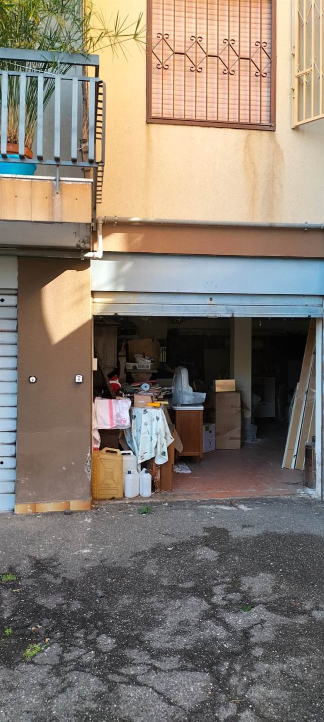 Garage / Posto auto in Corso San Vito 172 a Mascalucia