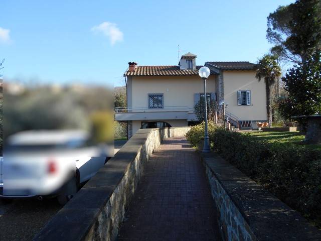 Casa singola in vendita a Castelfranco Piandisco Arezzo